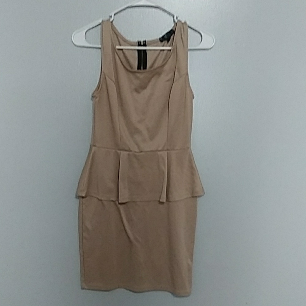 Nude peplum